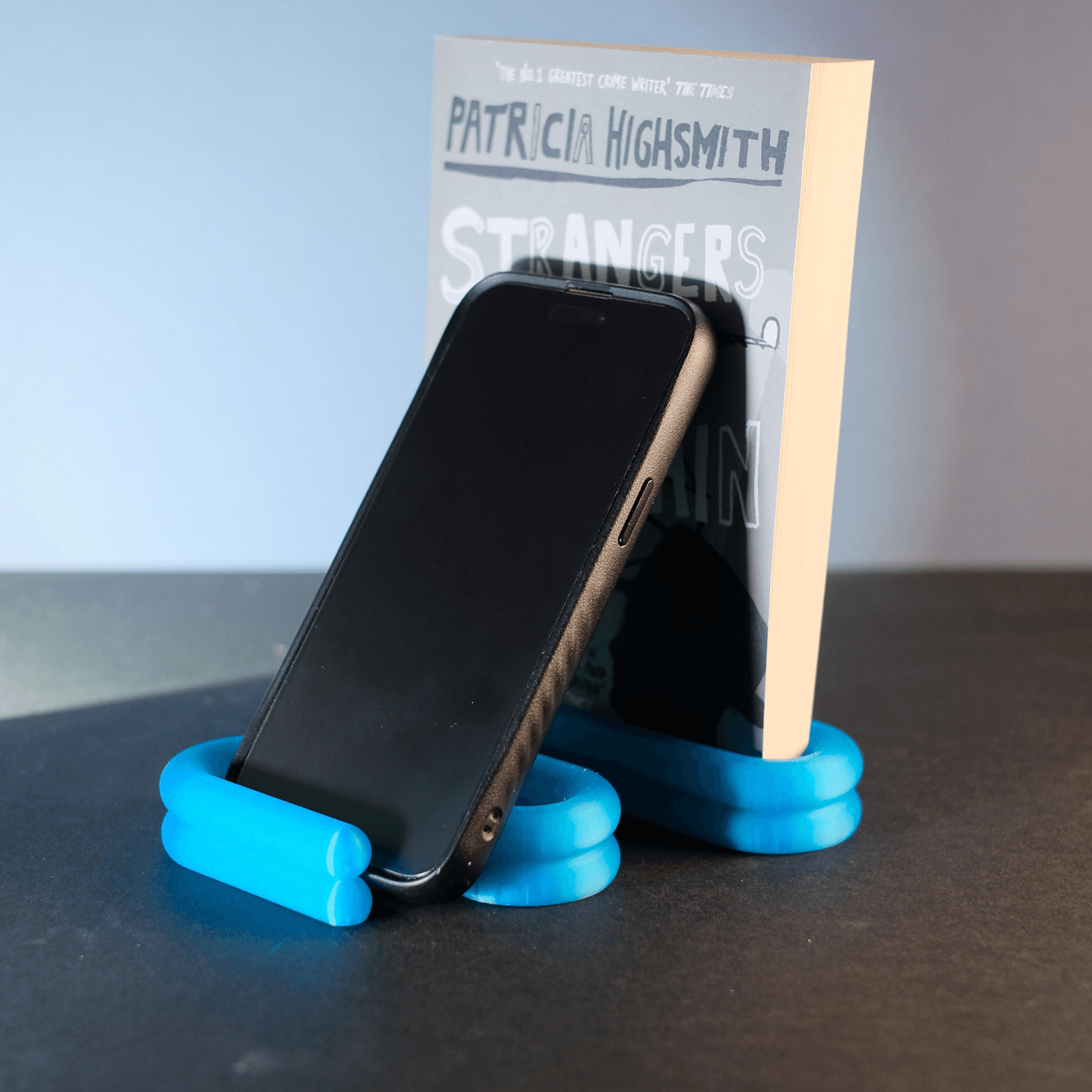 Wibble Telefon ve Kitap Standı1